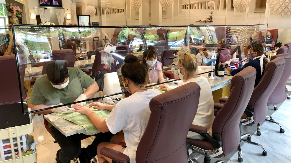 Mở tiệm nail cần lưu ý những gì Chuẩn bị nền tảng cần thiết để mở tiệm nail
