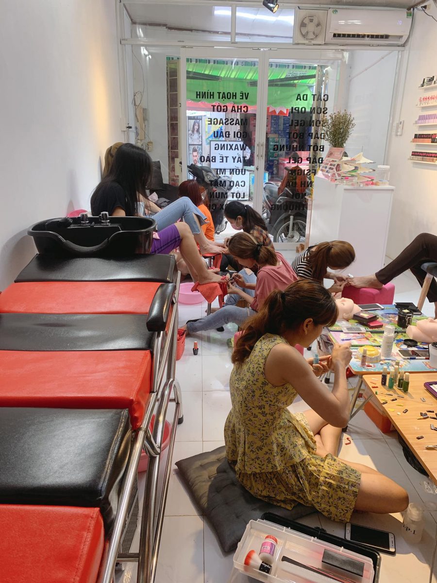 Mở tiệm nail cần lưu ý những gì Vận hành 1 tiệm nail thành công